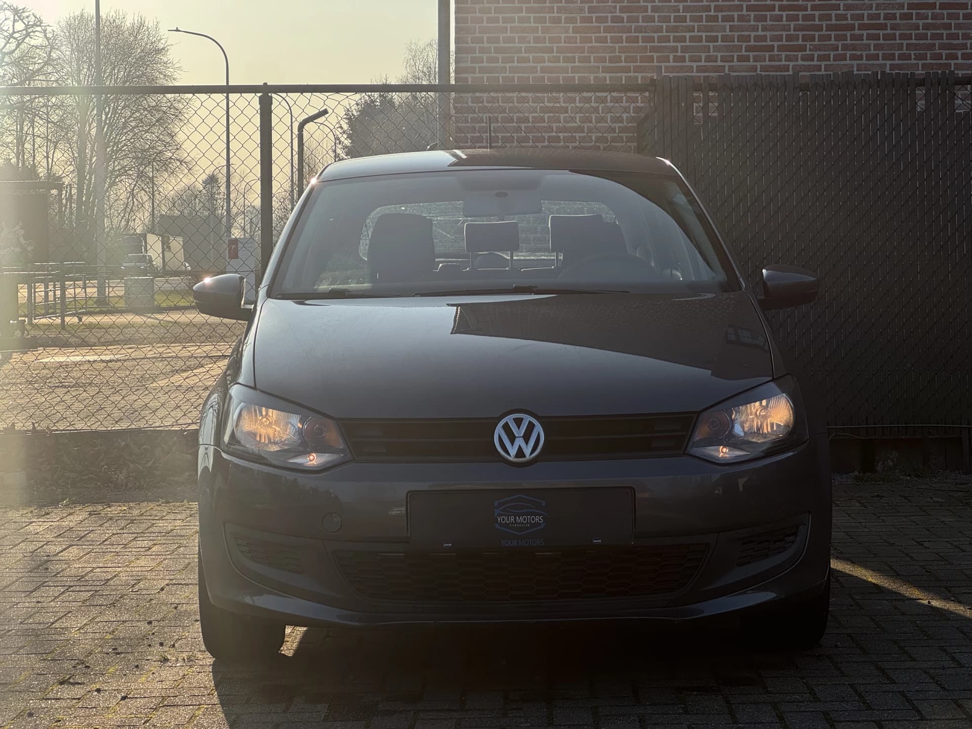 Volkswagen Polo 1.2 Trendline Benzine tweedehands te koop bij YOUR MOTORS Sint-Niklaas — foto 2