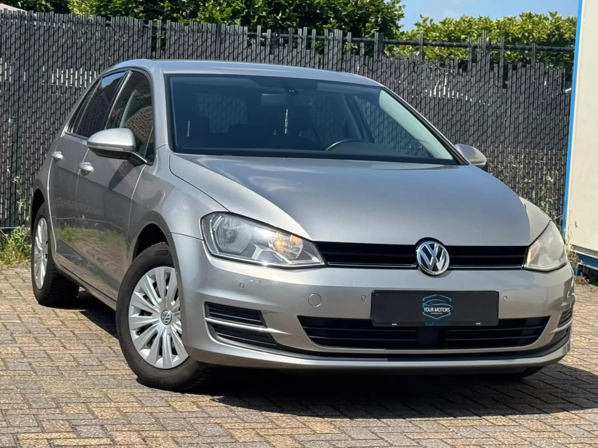 Volkswagen Golf GOLF VII TRENDLINE 1.2 BENZINE 2014 GEKEURD 2014 tweedehands te koop — YOUR MOTORS Sint-Niklaas