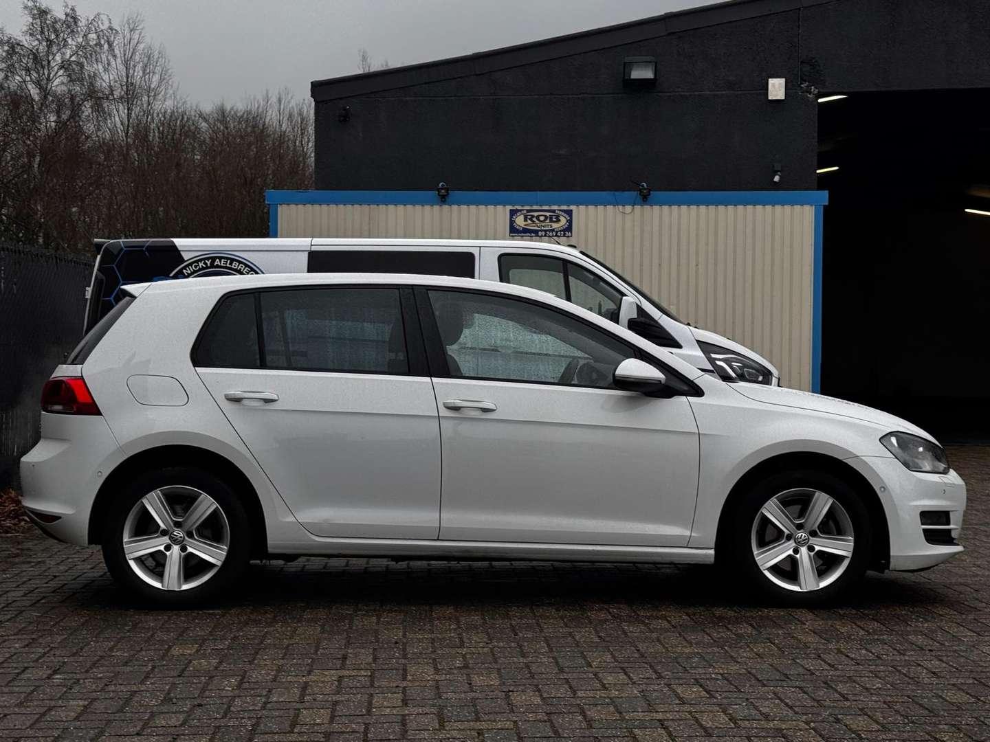 Volkswagen Golf VII Comfortline BlueMotion Tech - Detail 4