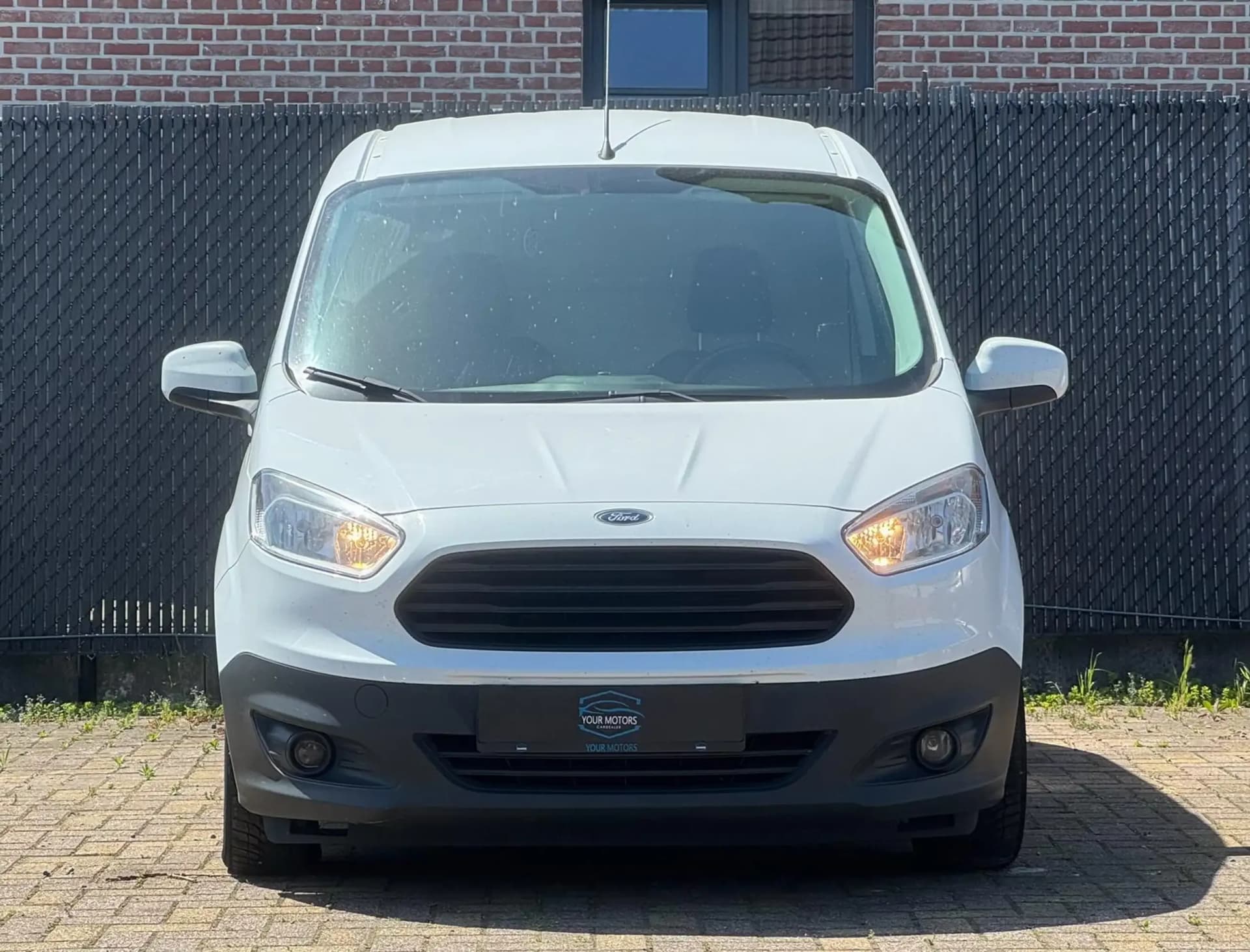 FORD TRANSIT COURIER 2017 EURO6b 99DKM GEKEURD - foto 2